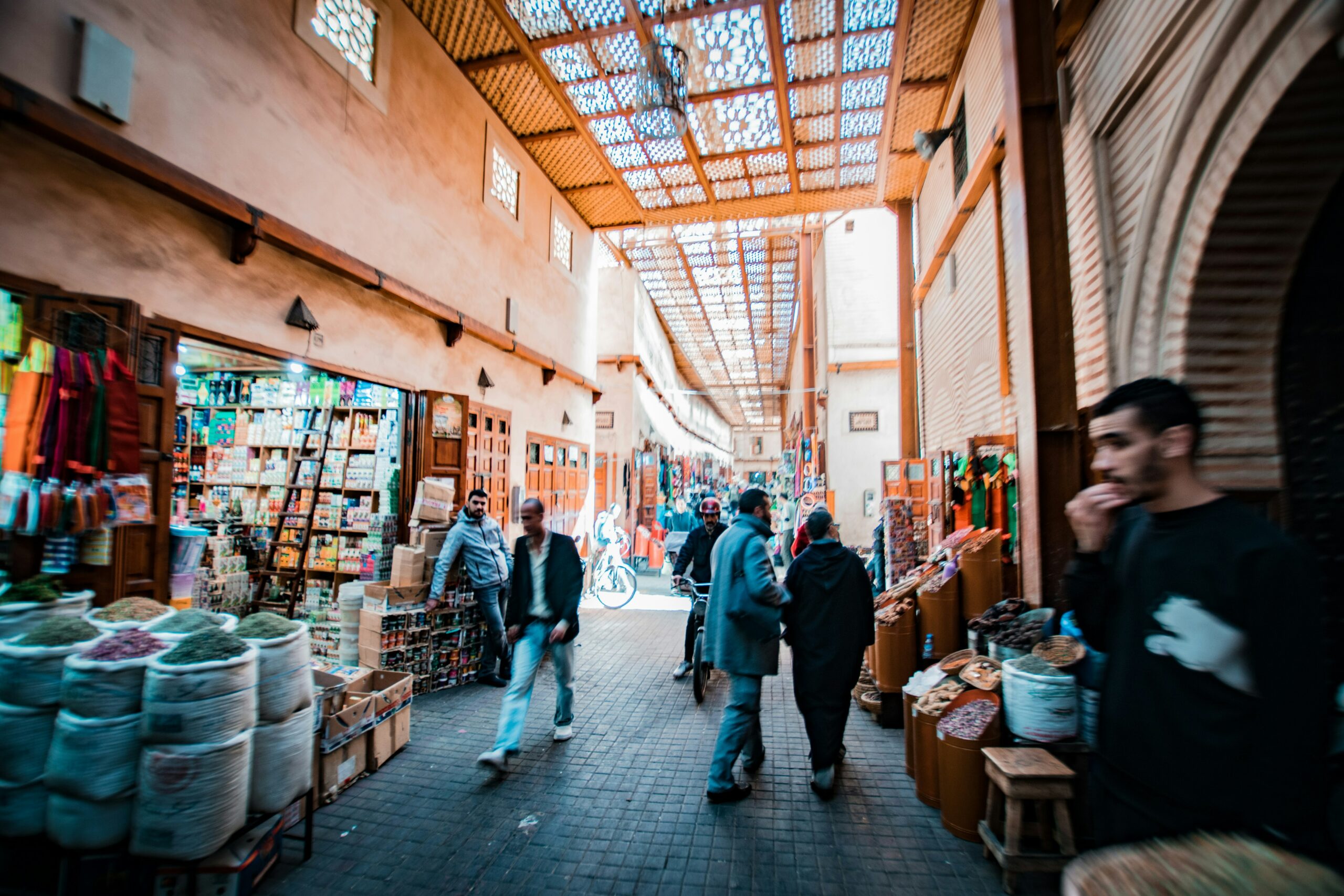 Comment se déplacer à Marrakech Guide pratique pour les voyageurs TourDuMonde.fr blog voyage