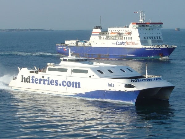 Condor_Ferries_and_HD_Ferries_at_St._Peter_Port_Guernsey