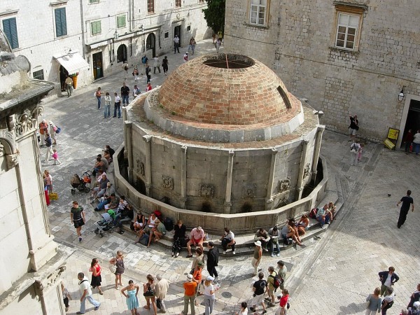 Onofrio's fountain