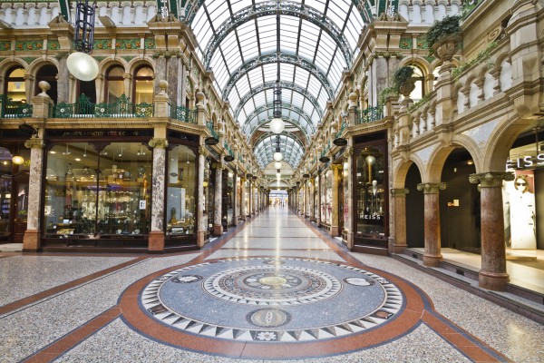 county_arcade_victoria_quarter_leeds_by_kippa2001-d81yvbb